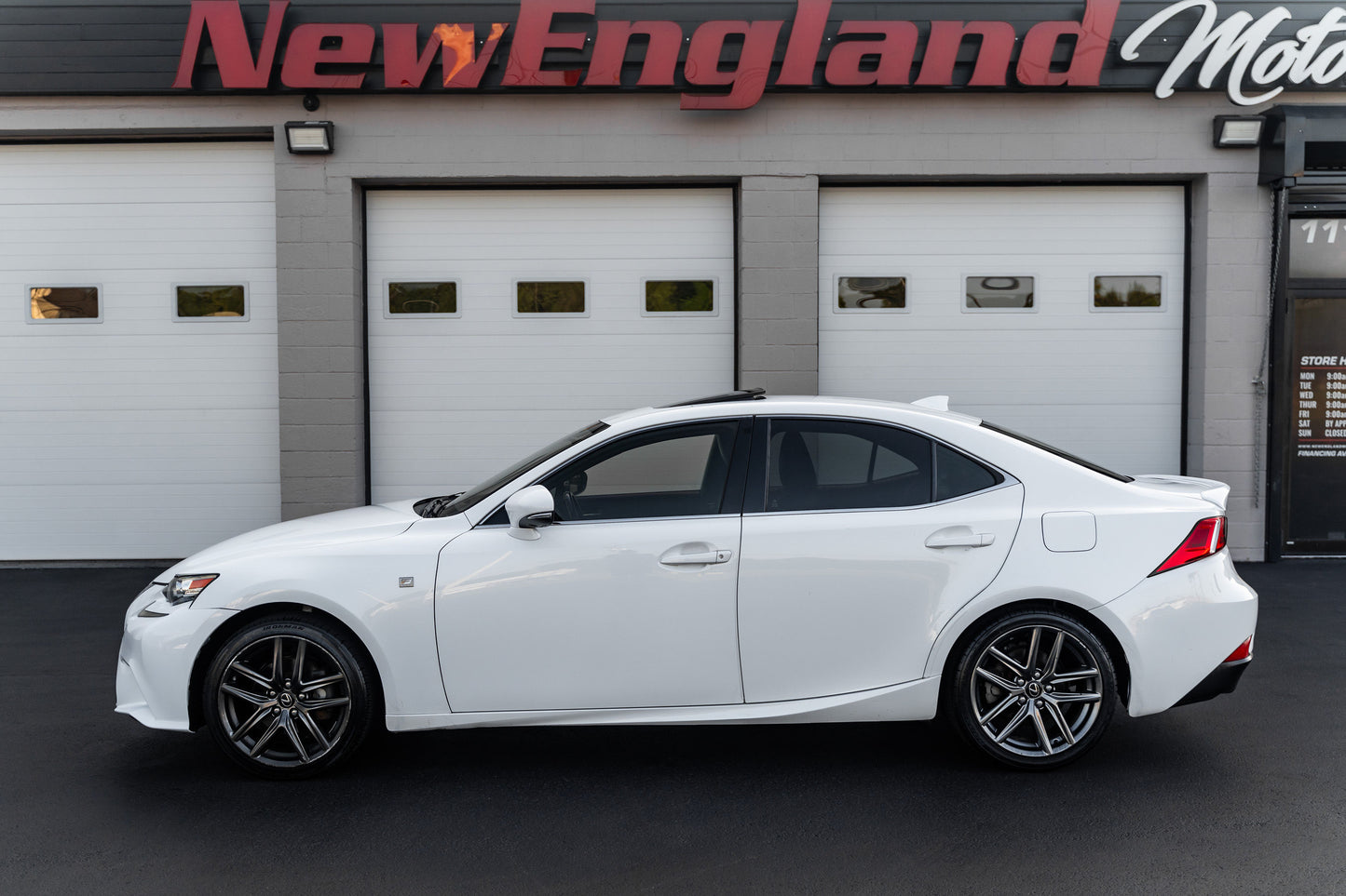 Lexus IS250 F-Sport AWD Download